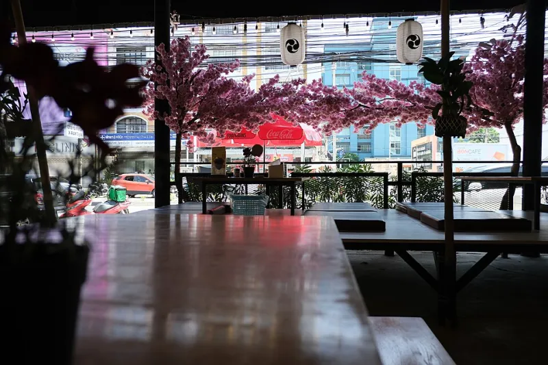 Turn Down the Noise: Why Acoustically Designed Cafés Are Becoming the Wellness Spaces Nobody Expected